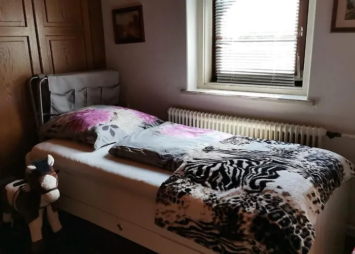 Inselweg Dom wakacyjny Faak am See